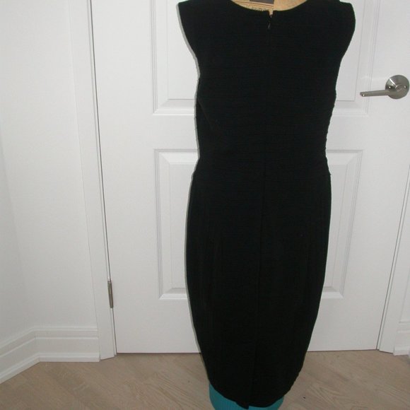 Little Black Bodycon Dress - Picture 4 of 7